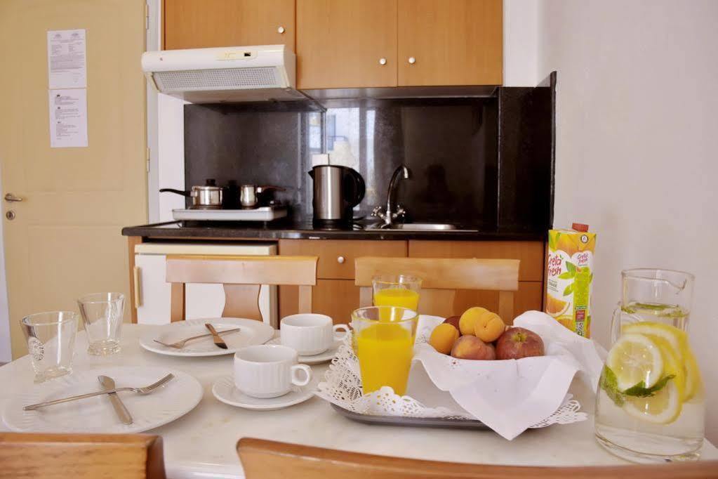 פלטניאס Irini Apartments מראה חיצוני תמונה